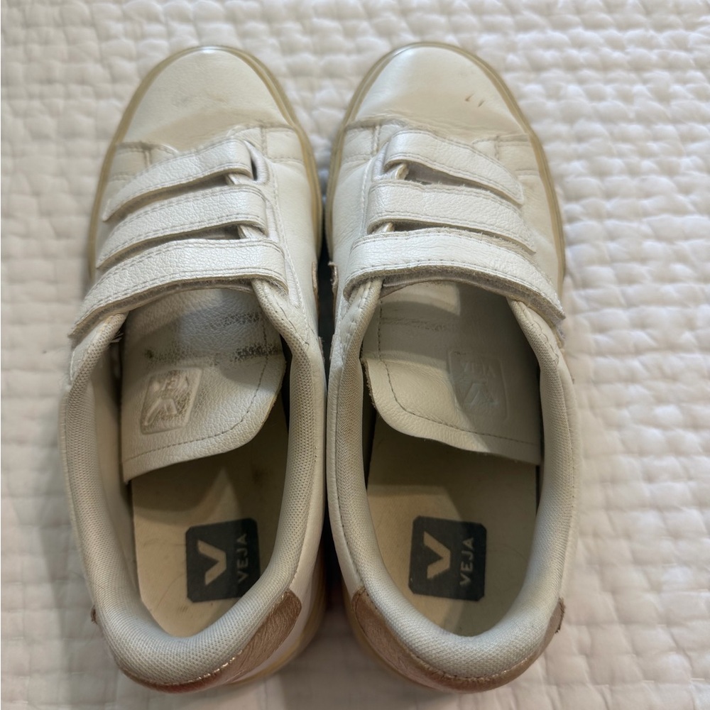 Veja White Leather Sneakers with Gold Accents - Picture 3 of 7